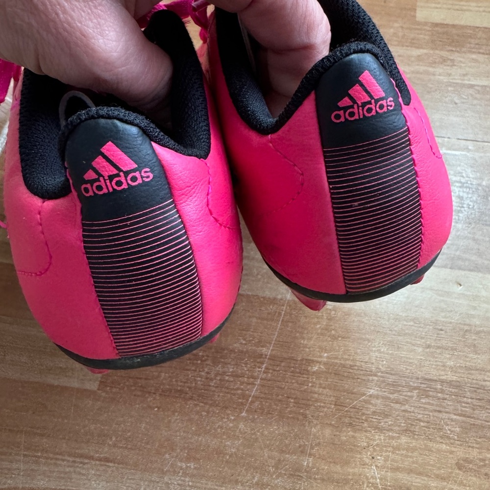 Adidas Goletto VIII FG youth soccer cleat in "Shock Pink" and black. Size 3 - Picture 5 of 11
